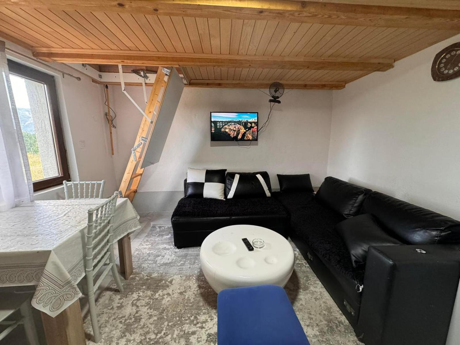 Vila Vikendica Kutnja Njiva Savnik Exteriér fotografie